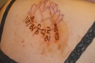 Forum Image: http://i346.photobucket.com/albums/p405/Ziggy0taku/Tattoo/DSC00819.jpg