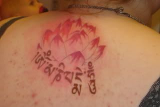 Forum Image: http://i346.photobucket.com/albums/p405/Ziggy0taku/Tattoo/DSC00825.jpg