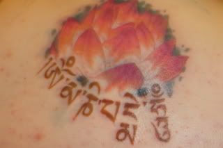 Forum Image: http://i346.photobucket.com/albums/p405/Ziggy0taku/Tattoo/DSC00833.jpg