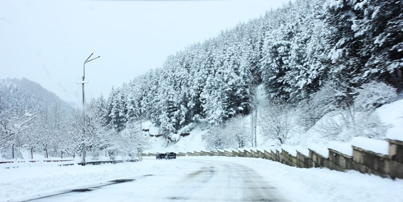  photo snowinarmenia4_zpsb61c0d34.jpg