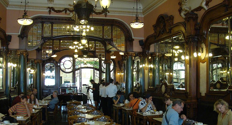 Bezienswaardigheden Porto: Café Majestic | Mooistestedentrips.nl